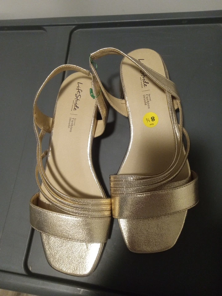 Life Stride 软系统金色闪亮女式 81/2 一脚蹬凉鞋轻便 — 第 1/4 张图片