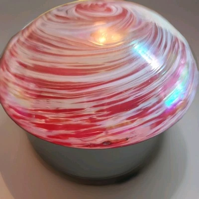 Pisapapeles de vidrio artístico vintage soplado a mano vidrio de estudio rojo, rosa y blanco remolino Foto 1 de 4