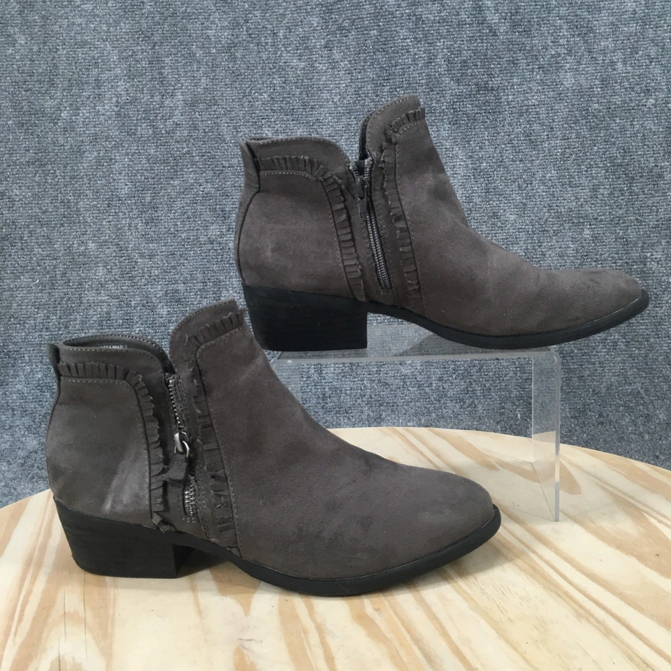 MIA 靴子女式 9 Mable 荷叶边拉链踝靴灰色面料休闲低跟鞋 — 第 1/4 张图片