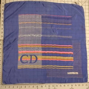 Christian Dior Vintage 80er Jahre Periwinkle & mehrfarbiger Schal aus 100 % Seide  - Bild 1 von 7