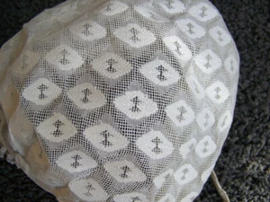 ALTE KOPFBEDECKUNG STICKEREI SPITZE TÜLL - D 32 - Bild 1 von 4