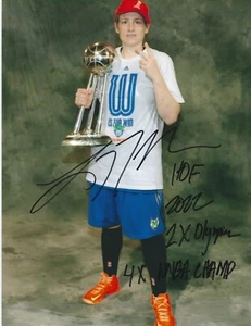 LINDSAY WHALEN Signed 8.5 x 11 Photo WNBA Basketball MINNESOTA LYNX Free Ship - Picture 1 of 1