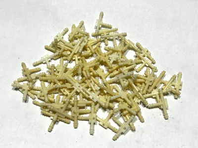 (175) 1916 WEATHERHEAD Plastic 1/8" x 1/8" x 1/8" 3 Way Tee - Image 1 of 4