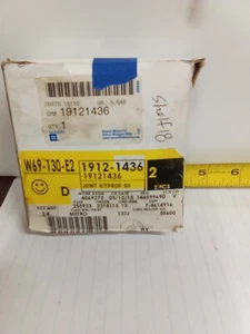 GM Genuine Parts Universal Kit For Driveshaft 19121436 - Picture 1 of 6