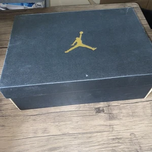 Nike Air Jordan 1 Mid Banned 2020 black/gym red-white UK Size 10 - Picture 1 of 16