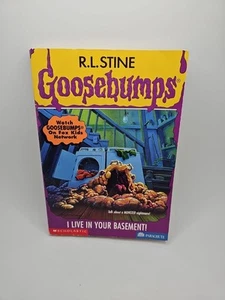 Goosebumps #61 I Live In Your Basement! 1997 1st print RL Stine - Foto 1 di 12