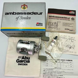 Carrete de baitcasting para mano derecha Abu Garcia Pro Max 3600C usado enviado desde Japón - Imagen 1 de 10
