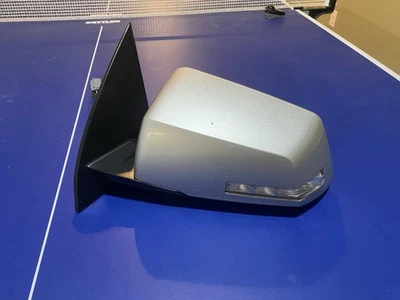 Espejo retrovisor de puerta plateado Chevrolet Traverse Acadia 2013-2017 izquierdo del conductor Foto 1 de 4