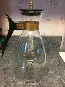 Pyrex Vintage Mid-Century Carafe Glass with Lid Gold and Turquoise Decorate 64oz - Picture 1 of 2