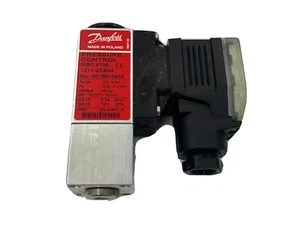 Danfoss MBC 5100 1211-2DB04 061B010466 Pressure Switch -0.2 to 4 bar flange mtg. - Picture 1 of 4