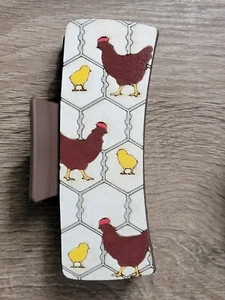 Hand Painted Wood Cut Chickens Claw Clip 4.1" - Picture 1 of 2