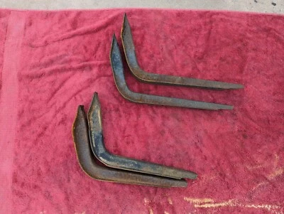 1941 1942 1946 CHEVY GMC PICKUP TRUCK 1/2 TON RUNNING BOARD BRACKET SUPPORT SET - Image 1 of 4