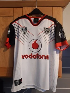 New Zealand Warriors medium adult away rugby league shirt, 2019 season. - Picture 1 of 4