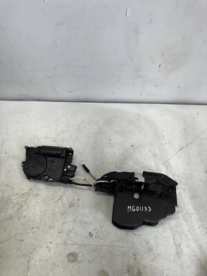 Atuador de trava de porta traseira direita BMW 535I 2010-2016 COM FECHAMENTO SUAVE FABRICANTE DE EQUIPAMENTO ORIGINAL - Imagem 1 de 4