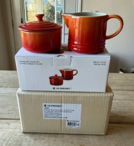 Le Creuset Stoneware Signature Cream and Sugar Set, Flame Orange NEW - Picture 1 of 8