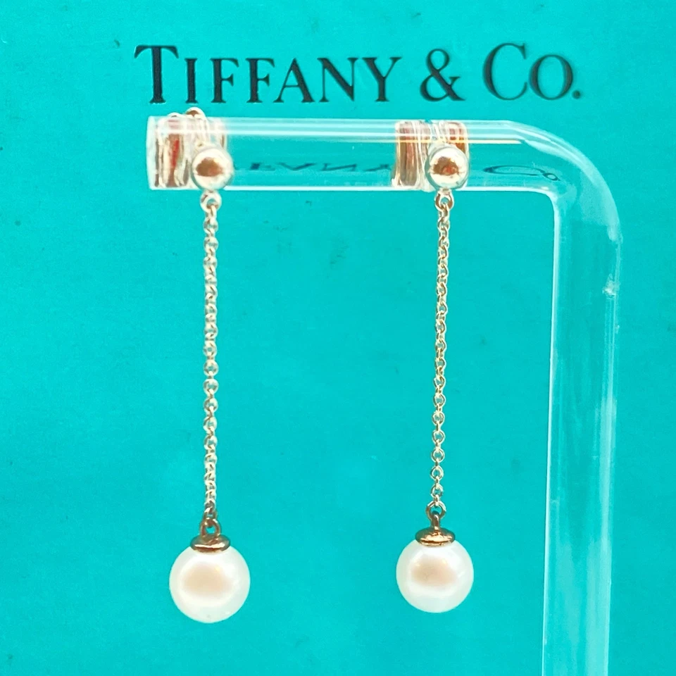 Pendientes colgantes de plata Tiffany & Co. colección Ziegfeld de perlas de 6,7 mm 1,8 g Foto 1 de 1