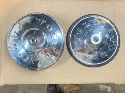 2 1971 - 974 Volvo 140 142 145 164 Hubcaps Foto 1 de 4