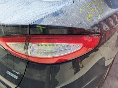 Luz trasera de pasajero cuarto de panel LED montada para 13-16 FUSION 430975 Foto 1 de 4