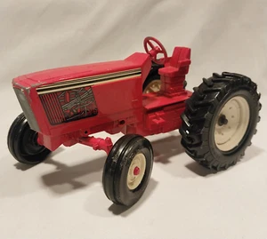 Vintage 1:16 Ertl Die-Cast International Red Farm Row Tractor STK 415 - Bild 1 von 18