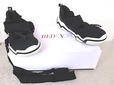 Zapato Deportivo Rojo Valentino Garavani Bailarina Plano Mujer Talla 7 Negro/Blanco Nuevo Foto 1 de 4