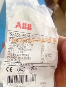 One New ABB key reset type emergency stop switch CE4K1-10R-02 - Picture 1 of 2