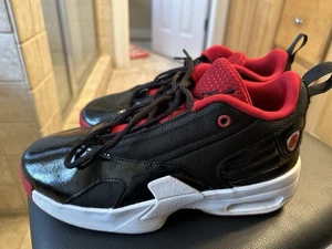 Größe 6 (GS) - Jordan Max Aura 4 Low University Red - Bild 1 von 8