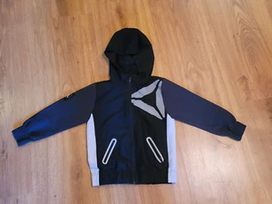 Reebok Black & Gray Jacket Sports Windbreaker Boys Size XS 4/5 - Picture 1 of 2
