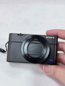 95%NEW Sony Cyber-shot DSC-RX100M4 RX100 IV 20.1MP Optical Zoom Digital Camera - Picture 1 of 6