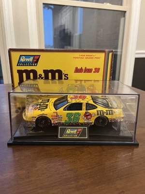 Ernie Irvan 1:24 Diecast NASCAR Racing, LE 5598, M&M 1998, Revell #36 con estuche Foto 1 de 4