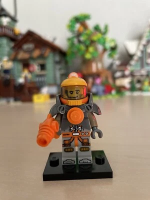 Lego Series 12 Collectible Minifigures (Space Miner) - Image 1 of 2