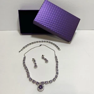 Tennis Stil Kostüm Schmuck Lila Steine Halskette Armband Ohrringe Set - Bild 1 von 12
