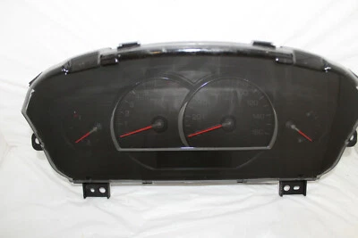 Speedometer Instrument Cluster 05 Cadillac STS Dash Panel Gauges 100,927 Miles - Image 1 of 4