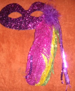 MARDI GRAS FACE MASK  11" X7" TALL WITH FEATHERS FREE SHIP - Picture 1 of 1