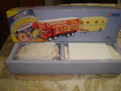CORGI CLASSICS BEDFORD O ARTICULATED TRUCK CHIPPERFIELDS CIRCUS 97303 1:50 - Image 1 of 2