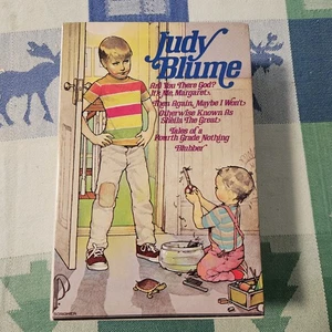 ✨VTG 1981 RARE JUDY BLUME 5 BOOK BOX SET~ ARE YOU THERE GOD? IT'S ME, MARGARET✨ - Imagen 1 de 17