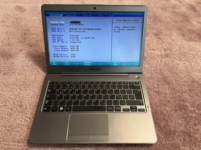 Samsung np-530U3B - Core i5 - Bild 1 von 4