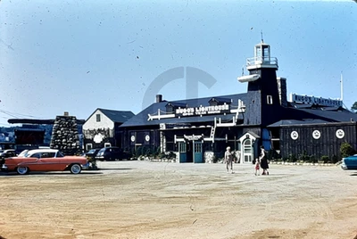Olds 98 Parked @ Hugo's Lighthouse Restaurant, Cohasset Harbor 1950's 35mm Slide - Imagem 1 de 4