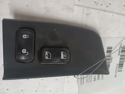 Переключатель правой пассажирской двери 2010 Peterbilt 387 (12144939 - Изображение 1 из 4