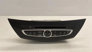 Autorradio original RENAULT LAGUNA 3 PHASE 1 BREAK 281150013R - Imagen 1 de 11