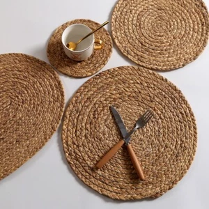 Round Woven Placemats Water Hyacinth Straw Braided Placemat, Heat Resistant - Picture 1 of 15