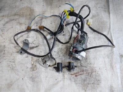 90-96 NISSAN Z32 300ZX JUEGO DE LLAVES CILINDRO ENCENDIDO, PUERTA, CERRADURA SUPERIOR T Foto 1 de 4