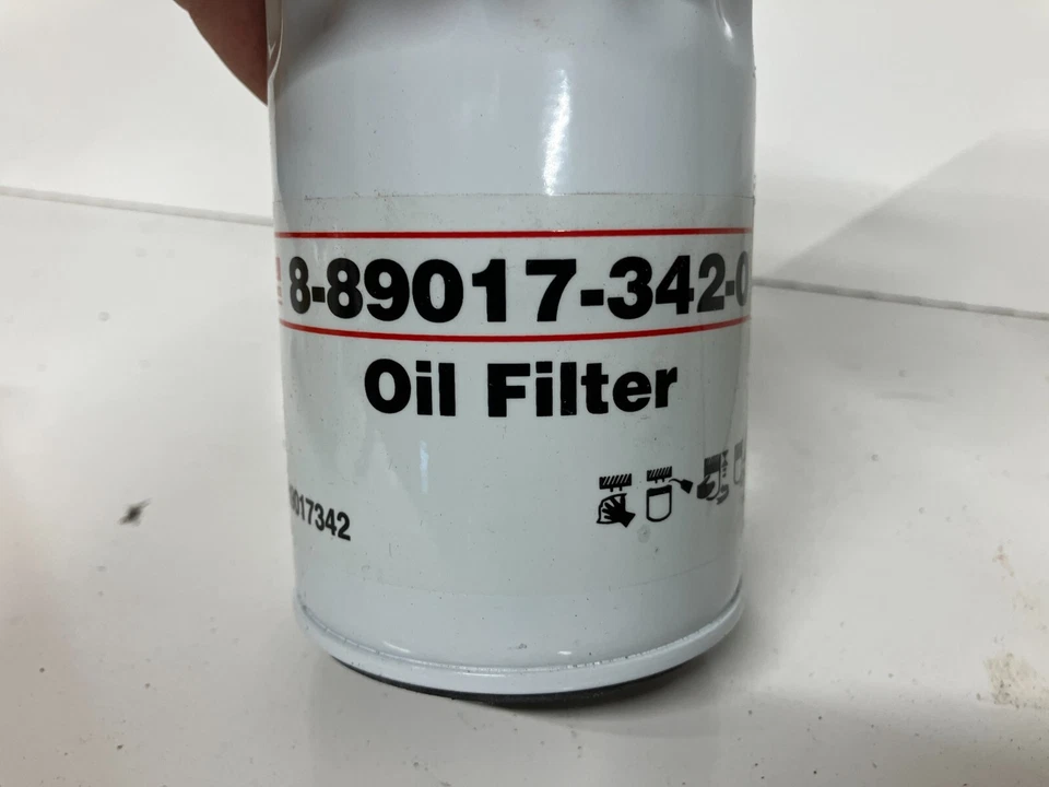 Filtro de aceite de motor original Isuzu GM 89017342 - Nuevo Foto 1 de 4