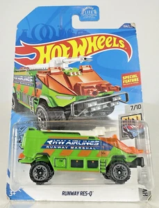Hot Wheels Runway Res-Q 104/250 Neon Green HW Metro 7/10 - Picture 1 of 10