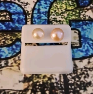 9mm PEACH Freshwater Pearl 925 Sterling Silver Stud Earrings - Picture 1 of 2