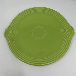 Fiesta Ware Chartreuse Handled Cake Plate 12" Platter Retired HLC Homer Laughlin - Picture 1 of 4