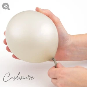 Globos de látex de cachemir macizo de 11" - suministros de fiesta Qualatex topo neutro - 50 quilates - Imagen 1 de 1