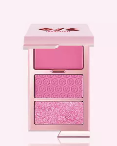 One Size Beauty Cheek Clapper ATTENTION SEEKER Cream and Powder Blush Trio New - Picture 1 of 3