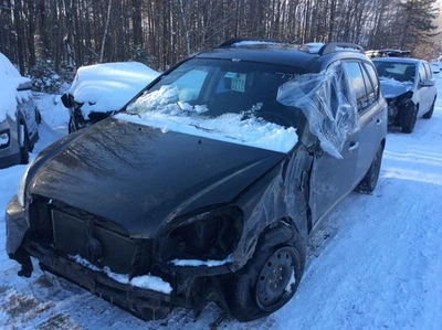 Used Fuel Pump fits: 2009 Kia Rondo Pump Assembly tank mounted 2.4L 4 cylinder G Foto 1 de 4