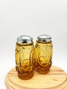 Vintage L.E. Smith Amber Moon and Stars Salt & Pepper Shakers Art Glass MCM 4"H - Picture 1 of 8
