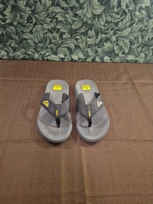 Chinelos Reef masculinos de couro para abrir garrafas - Cinza preto US7 - Imagem 1 de 4